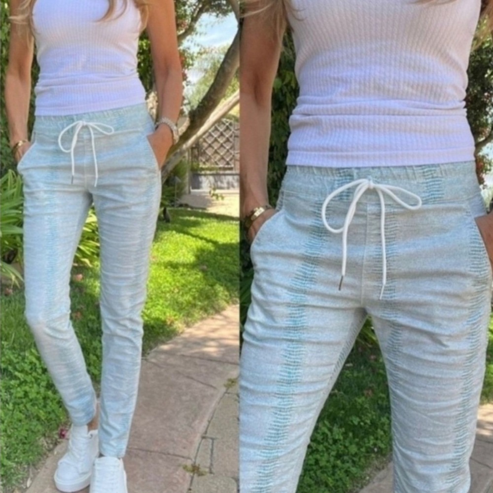 BEVY FLOG SHELY AQUA SNAKE Pants Women 25 PULL ON LUXURY COMFORT